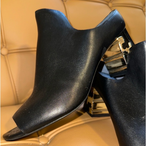 Tory Burch, Vintage Block Heel, Gold Logo, Open-toe Bootie, Sz 9, EEUC - Picture 6 of 12